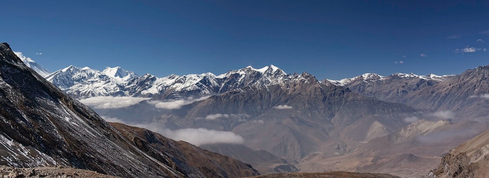 Crossing-the-highest-Thorong-La-Pass